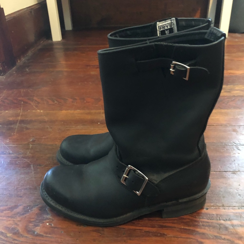 Frye Engineer Leather Boots- Black